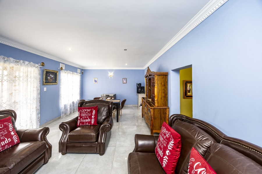 4 Bedroom Property for Sale in Amalinda North Eastern Cape
